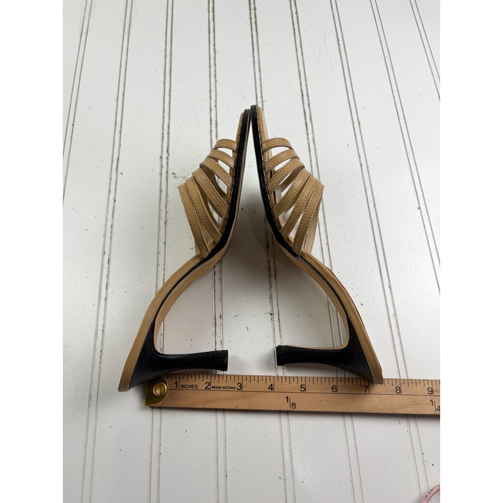 Newport News Vintage Y2K Beige Strappy Kitten Heel Slide Sandals Women's Size 7 - Picture 9 of 9